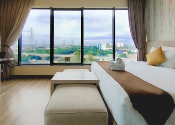 Nikmati Keseruan Menginap 24 Jam dengan Layanan Connecting Room di Hotel Bintang 4 Jakarta Timur