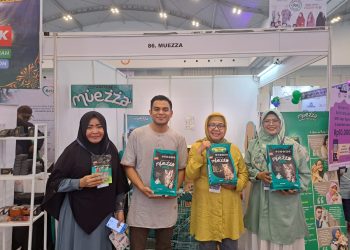 Makanan Kucing Halal Kualitas Premium “Muezza” Ramaikan Halal Fair 2023
