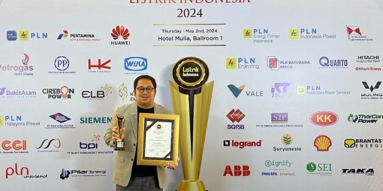 Wuling Ukir Prestasi di Penghargaan Listrik Indonesia 2024