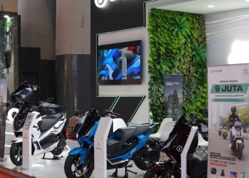Nikmati Berbagai Promo, Motor Listrik ALVA Hadir di Jakarta Fair 2024