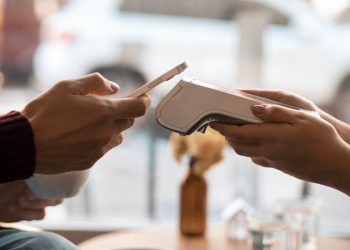 blu by BCA Digital: Tips Belanja Rayakan HUT Jakarta ke-497 di PRJ 2024