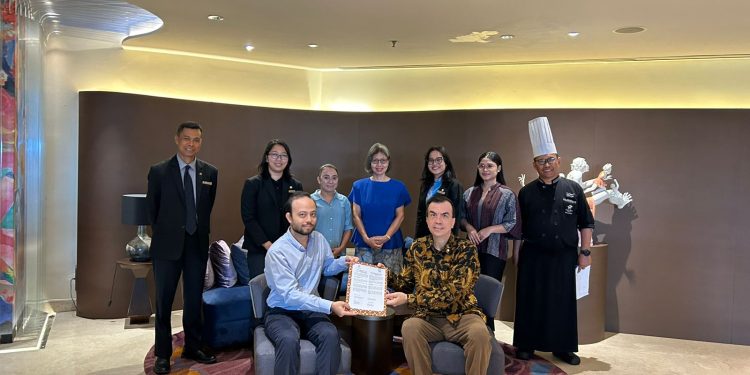 Hotel Ciputra Jakarta dan Yayasan Emmanuel Tandatangani MoU Program Food Rescue