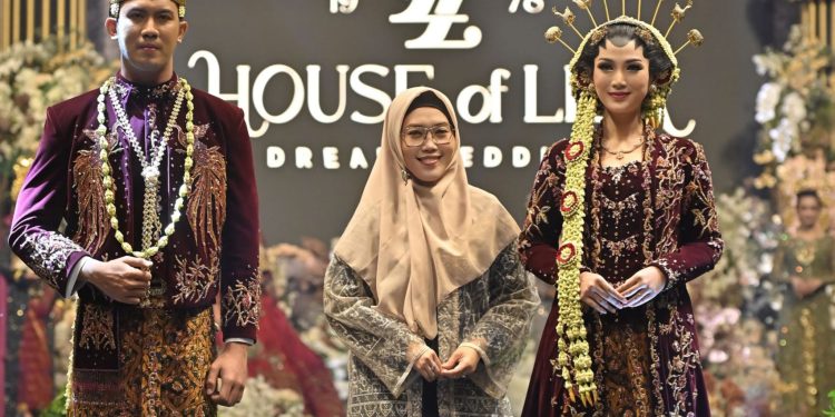 “Indonesian Heritage Diversity”, Tema Fashion Show House Of Liza