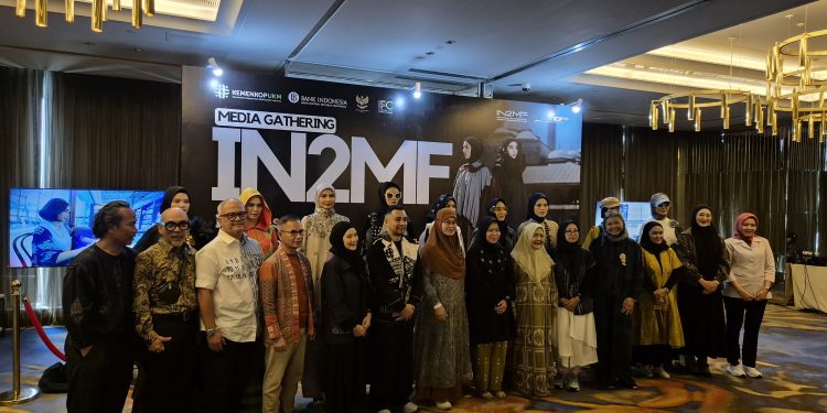 IN2MF in Paris 2024 Perkuat Indonesia Jadi Kiblat Modest Fashion Dunia
