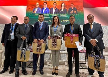 Dukung Ekonomi Tumbuh 8%, Bank Mandiri Dorong Investasi EBT di Indonesia