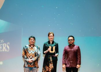 Alexandra Askandar Raih ‘Impactful Woman Leader’ dan ‘Impact on Green Initiatives Leadership’