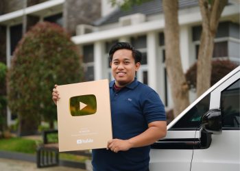 Bersama Shopee, AD REVIEW Nikmati Pendapatan Tambahan dari YouTube Shopping Affiliates