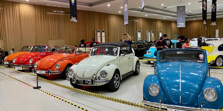 Volkswagen Indonesia Hadirkan ID. BUZZ di Bandung Lautan VW
