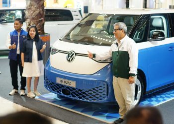 ID. BUZZ Resmi Diserahkan Volkswagen di Kota Pahlawan Surabaya