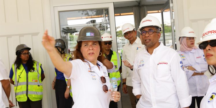 Jakpro dan FEO Tinjau JIEC Sambut Jakarta E-Prix 2025