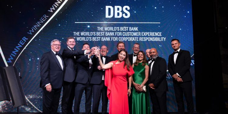 Bank DBS Kembali Menangkan World’s Best Bank dari Euromoney