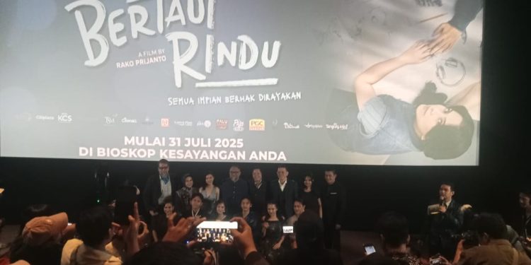“Bertaut Rindu” Tampilkan Prom Night di Gala Premiere Istimewa