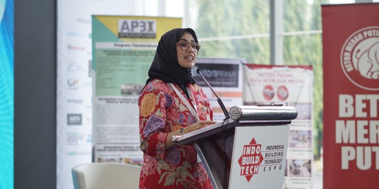 Semen Merah Putih Tegaskan Komitmen Transformasi Konstruksi Hijau Indonesia