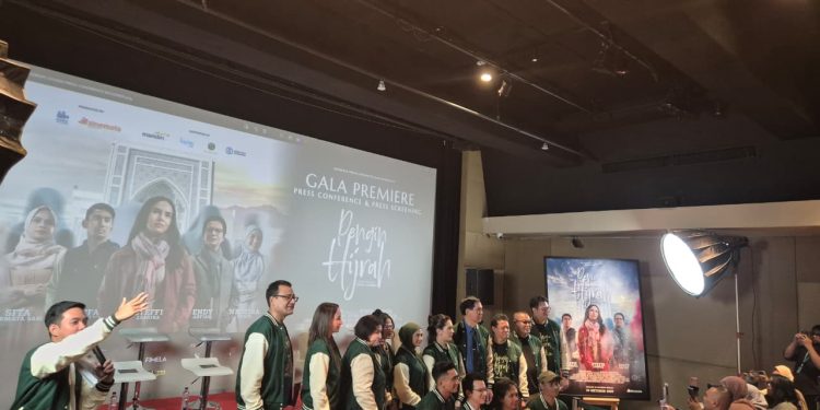 Romansa Endy Arfian dan Steffi Zamora Tumbuh di “Pengin Hijrah”