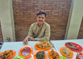 Nikmatnya Kepiting Asap dan Udang Wijen Seafood Panembahan 45