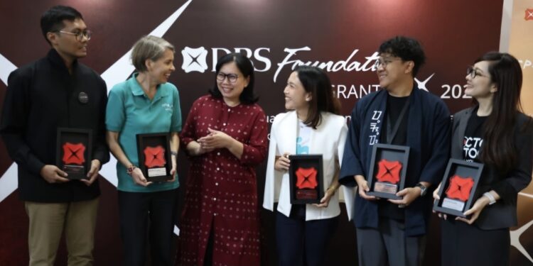 DBS Foundation Salurkan 11,2 M Dukung Inklusivitas Komunitas Rentan Indonesia